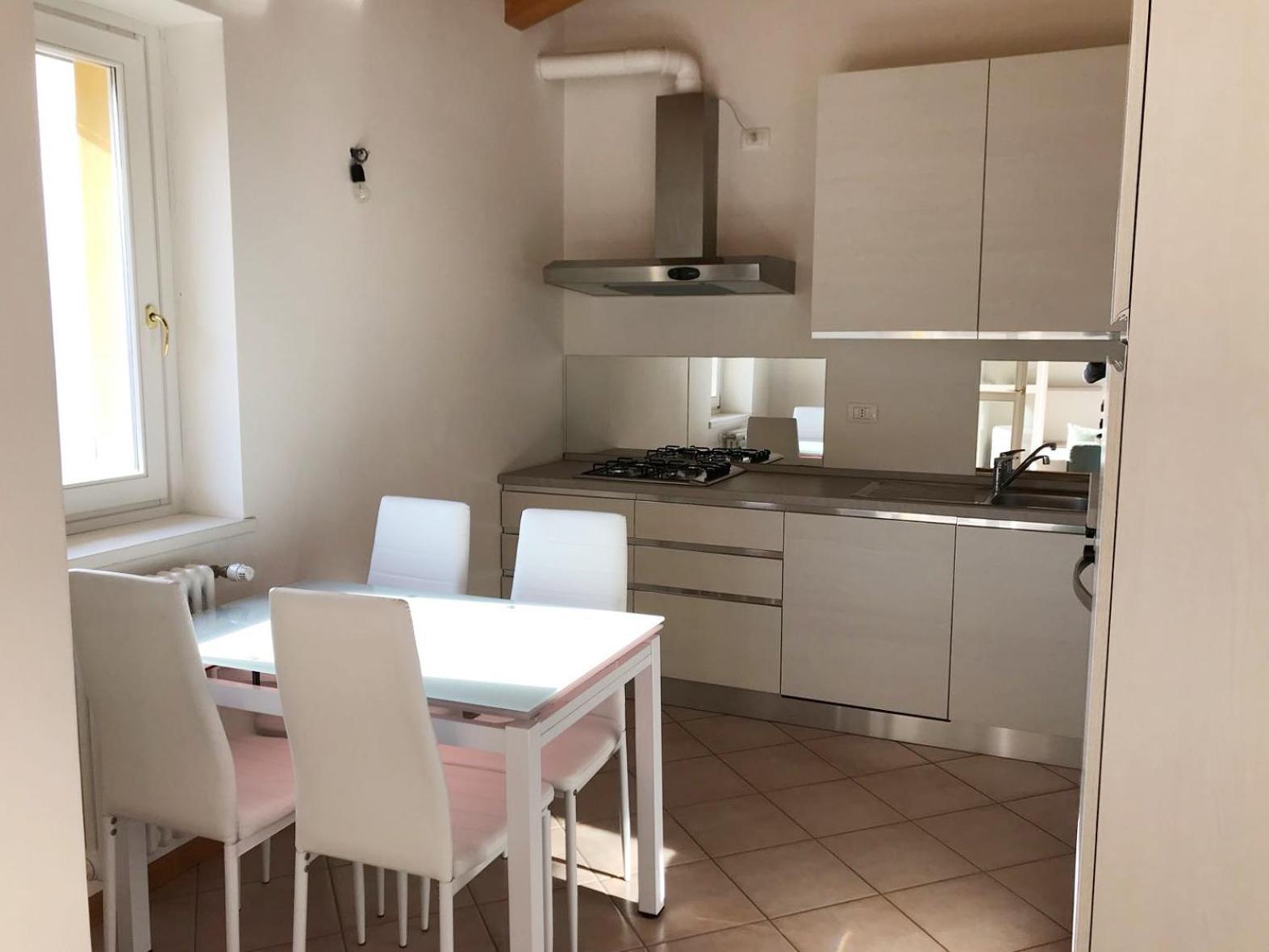 The Pearl - Apartment With Terrace Perledo Bagian luar foto