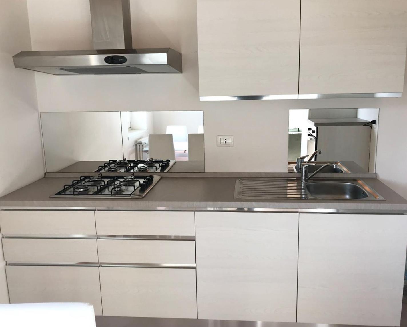 The Pearl - Apartment With Terrace Perledo Bagian luar foto